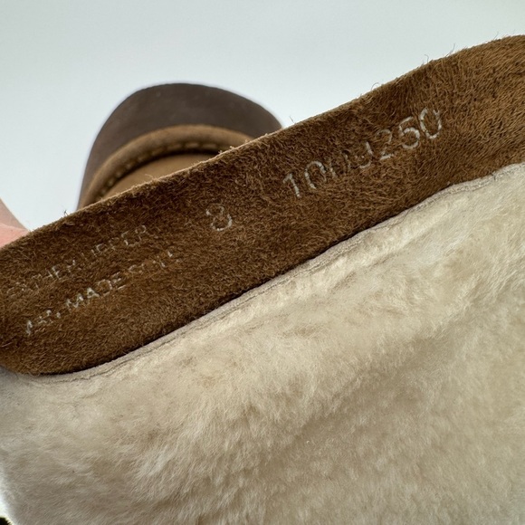 UGG Abree Short Made in Italy Shearling Boots – Size 8 (Style 1009250) - Picture 9 of 9